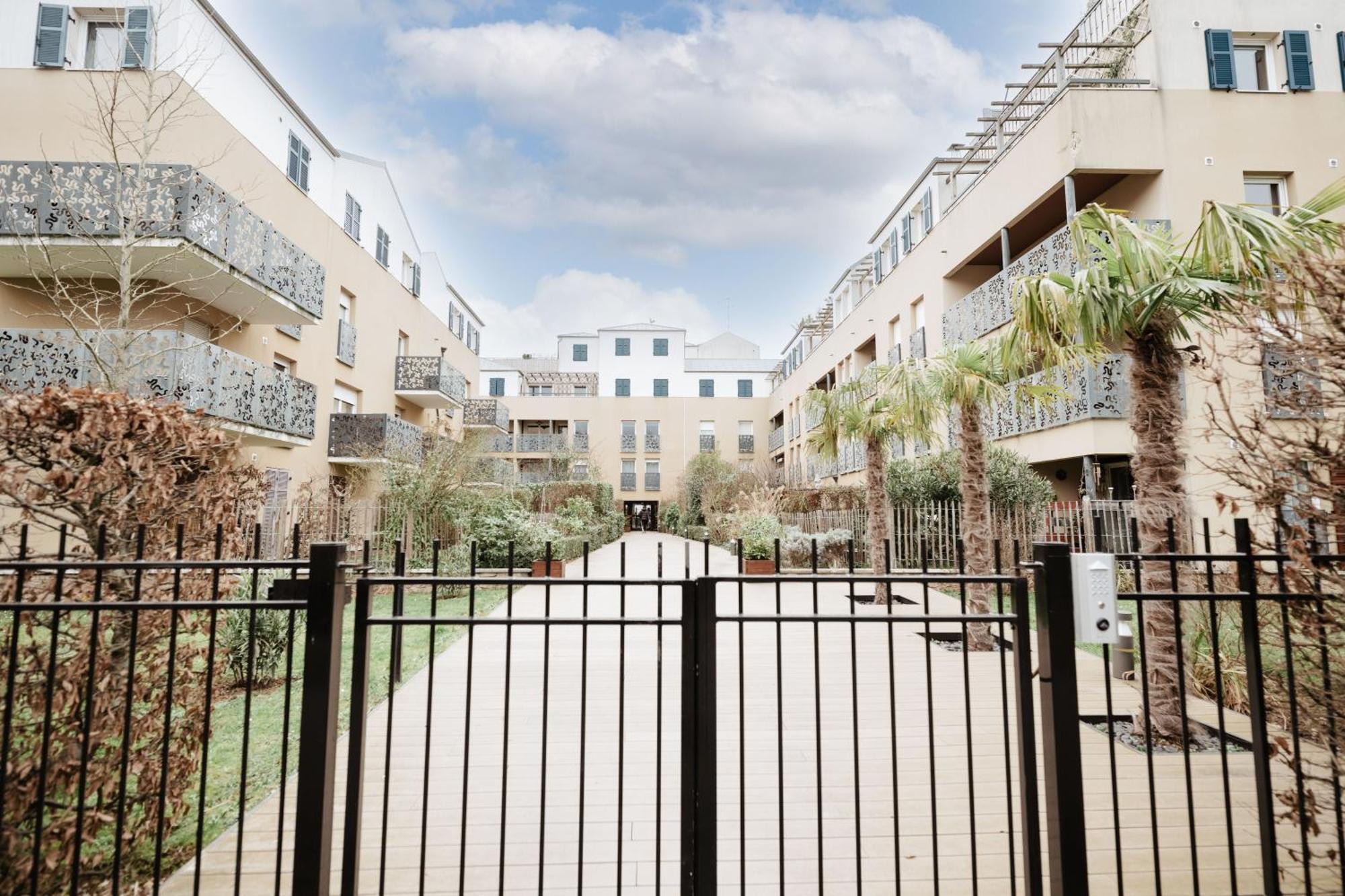 Hexa Dream Apartment Montevrain Luaran gambar